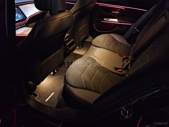 Mercedes E 300 e 2024, 13,900 km - 2.0 l - Bakı