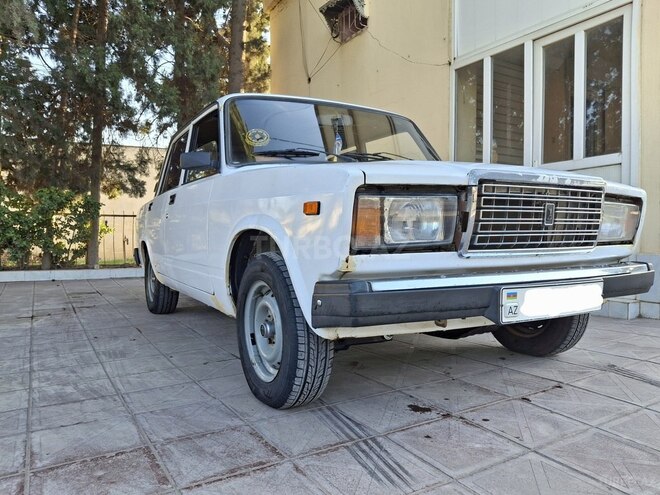 LADA (VAZ) 2107 2005, 250,000 km - 1.6 л - Şirvan