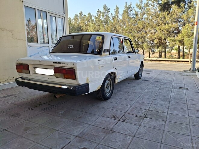 LADA (VAZ) 2107 2005, 250,000 km - 1.6 л - Şirvan