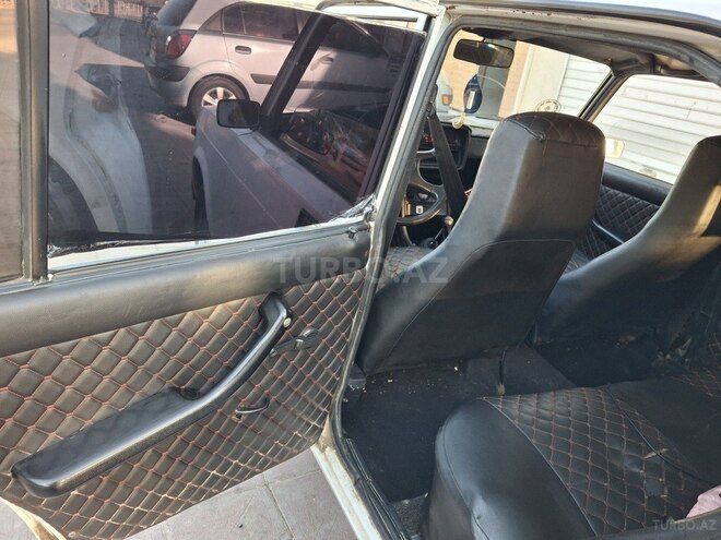 LADA (VAZ) 2107 2005, 250,000 km - 1.6 л - Şirvan