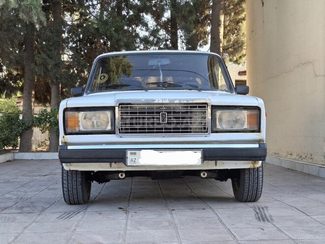LADA (VAZ) 2107 2005, 250,000 km - 1.6 л - Şirvan