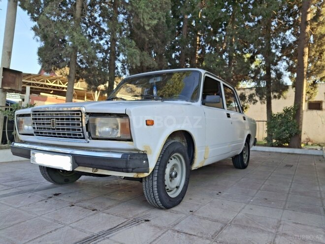 LADA (VAZ) 2107 2005, 250,000 km - 1.6 л - Şirvan