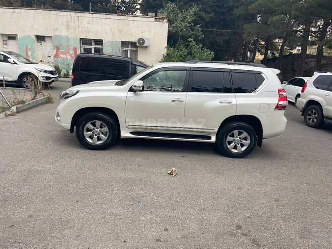 Toyota Land Cruiser Prado 2013, 145,000 km - 2.7 л - Bakı