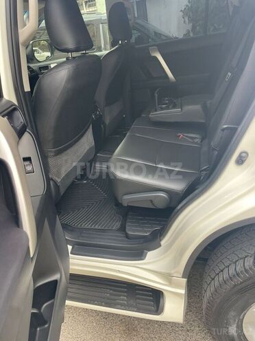 Toyota Land Cruiser Prado 2013, 145,000 km - 2.7 л - Bakı