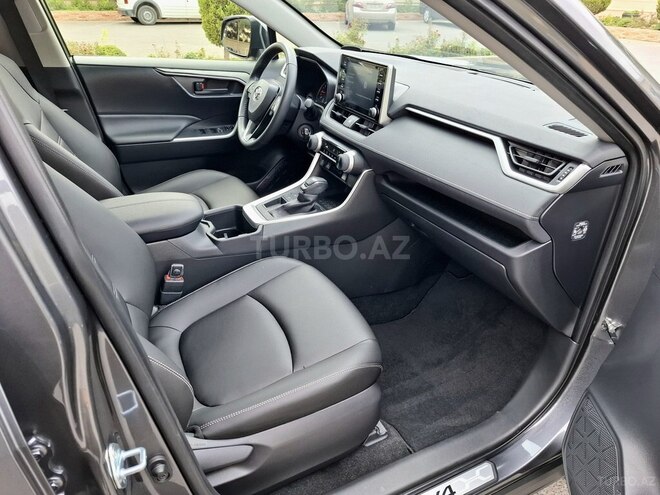 Toyota RAV4 2022, 25,000 km - 2.0 l - Bakı