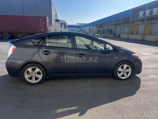 Toyota Prius 2013, 300,947 km - 1.8 l - Bakı