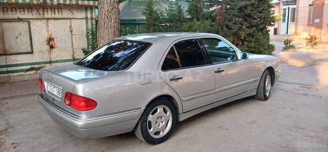 Mercedes E 230 1995, 252,525 km - 2.3 l - Bakı