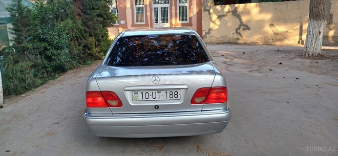 Mercedes E 230 1995, 252,525 km - 2.3 l - Bakı