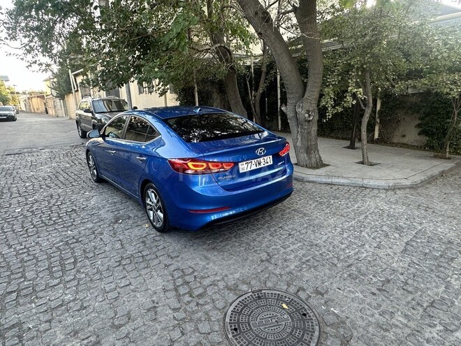 Hyundai Elantra 2017, 89,000 km - 2.0 л - Bakı