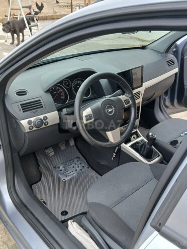 Opel Astra 2007, 224,000 km - 1.4 l - Bakı