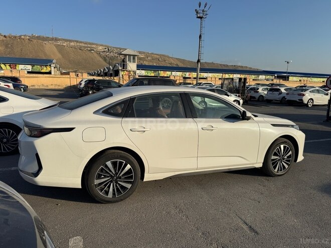 Changan Qiyuan A05 2025, 0 km - 1.5 л - Bakı