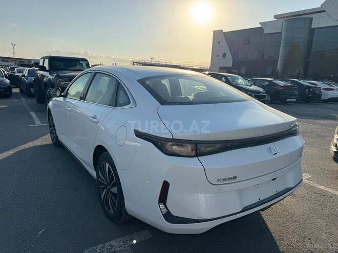 Changan Qiyuan A05 2025, 0 km - 1.5 л - Bakı