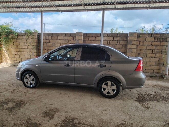 Chevrolet Aveo 2011, 315,000 km - 1.4 л - Salyan