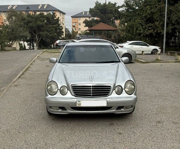 Mercedes E 220 1999, 378,300 km - 2.2 л - Bakı