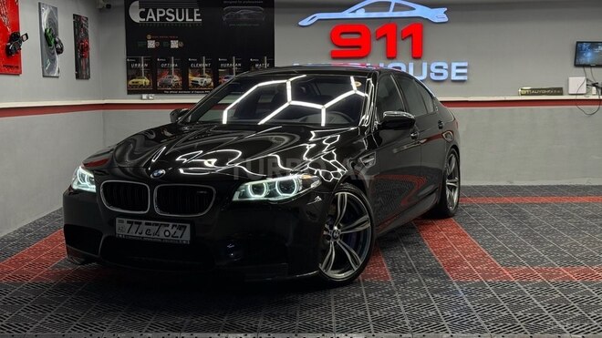 BMW M5 2012, 70,000 km - 4.4 l - Bakı