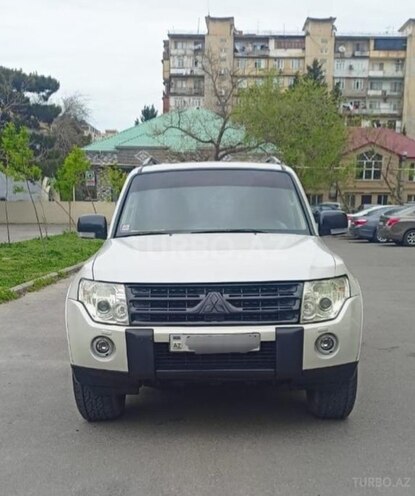 Mitsubishi Pajero 2009, 188,965 km - 3.0 l - Bakı