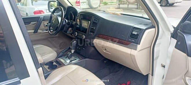 Mitsubishi Pajero 2009, 188,965 km - 3.0 l - Bakı
