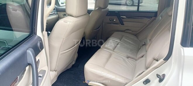 Mitsubishi Pajero 2009, 188,965 km - 3.0 l - Bakı