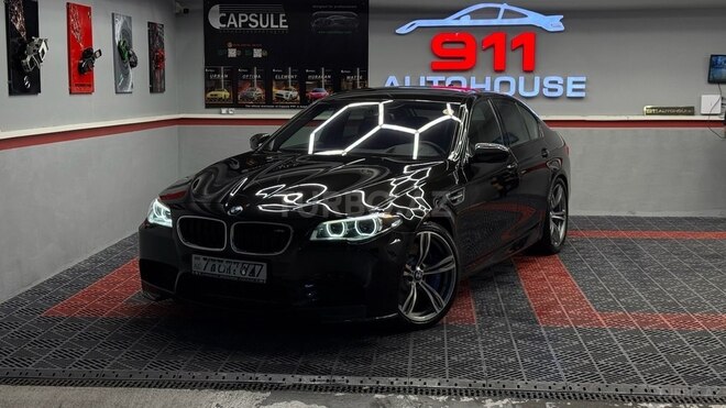 BMW M5 2012, 70,000 km - 4.4 l - Bakı
