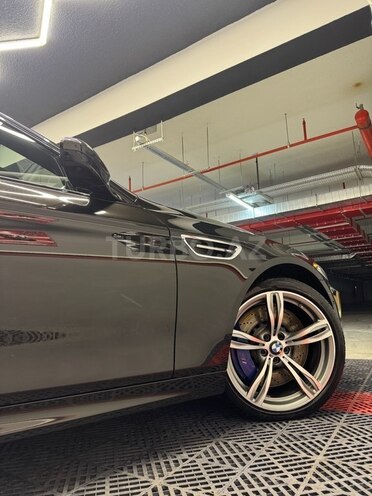 BMW M5 2012, 70,000 km - 4.4 l - Bakı
