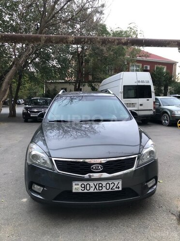 Kia  2010, 320,000 km - 1.6 l - Bakı