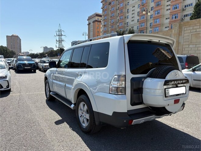Mitsubishi Pajero 2008, 192,000 km - 3.0 l - Bakı