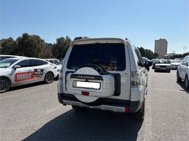 Mitsubishi Pajero 2008, 192,000 km - 3.0 l - Bakı