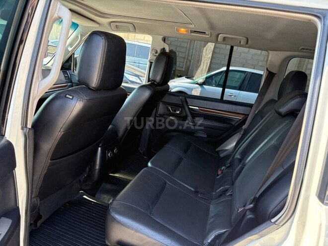 Mitsubishi Pajero 2008, 192,000 km - 3.0 l - Bakı