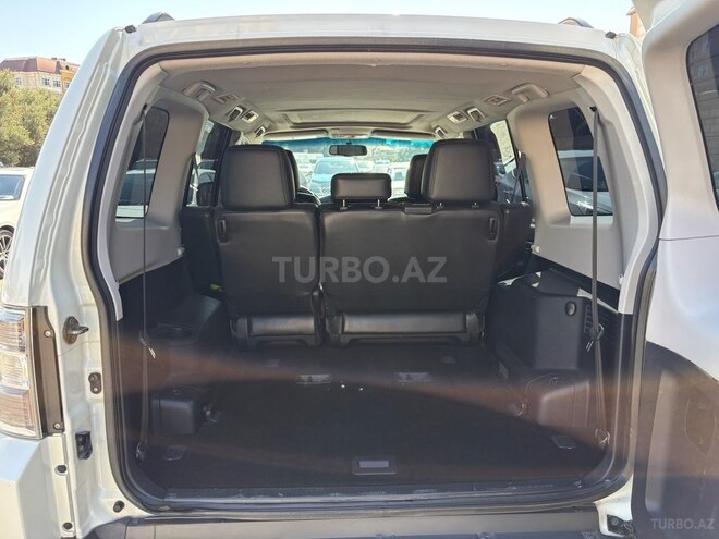Mitsubishi Pajero 2008, 192,000 km - 3.0 l - Bakı