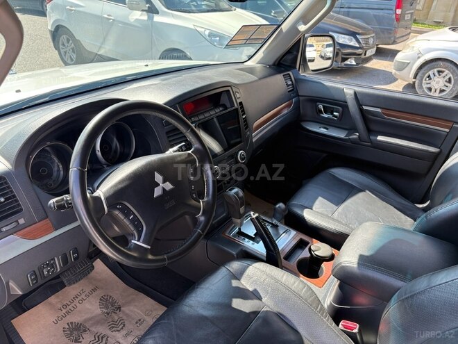 Mitsubishi Pajero 2008, 192,000 km - 3.0 l - Bakı