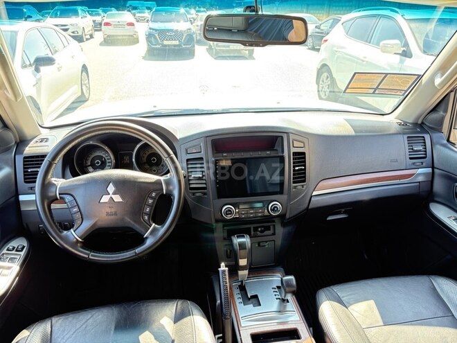 Mitsubishi Pajero 2008, 192,000 km - 3.0 l - Bakı