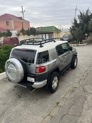 Toyota FJ Cruiser 2010, 277,000 km - 4.0 l - Bakı