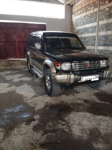 Mitsubishi Pajero 1996, 375,180 km - 3.0 l - Şəmkir