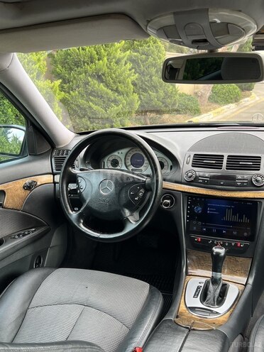 Mercedes E 240 2004, 316,000 km - 2.6 l - Bakı