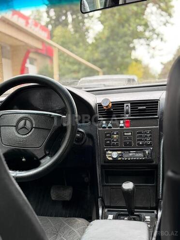 Mercedes C 200 1995, 450,000 km - 2.0 l - Şirvan