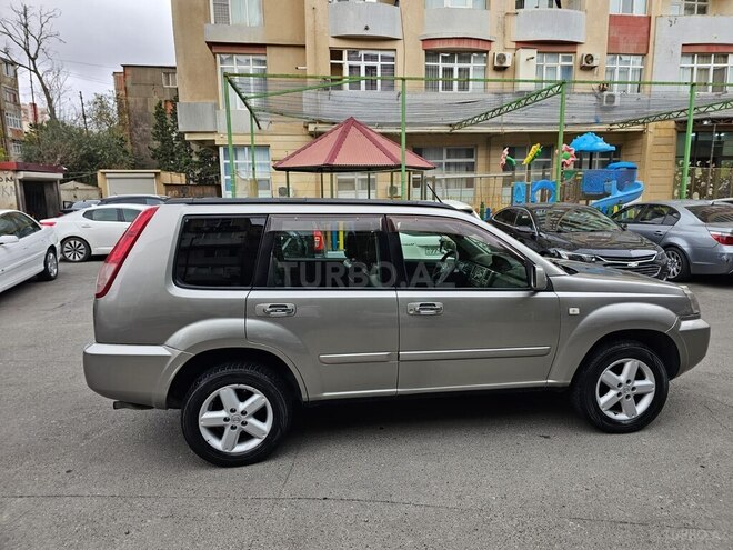 Nissan X-Trail 2003, 200,000 km - 2.0 л - Bakı