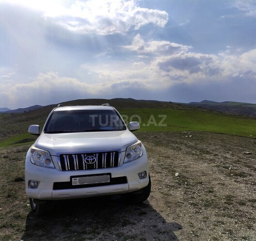 Toyota Land Cruiser Prado 2013, 143,000 km - 2.7 l - Bakı