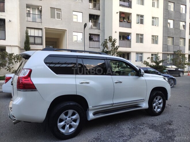 Toyota Land Cruiser Prado 2013, 143,000 km - 2.7 l - Bakı