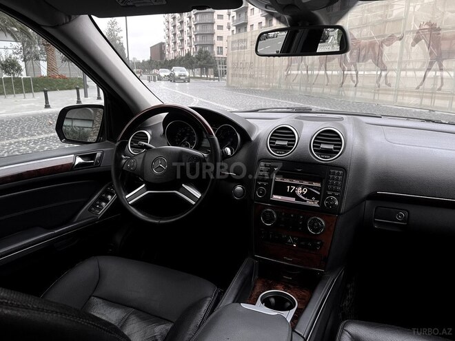 Mercedes  2009, 230,000 km - 5.5 l - Bakı