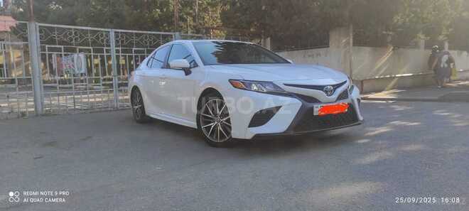 Toyota Camry 2018, 124,000 km - 2.5 л - Bakı