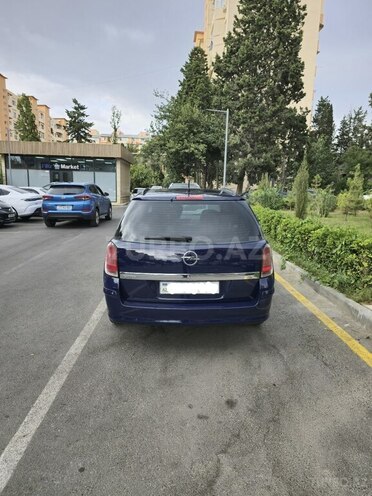 Opel Astra 2006, 238,000 km - 1.4 l - Bakı