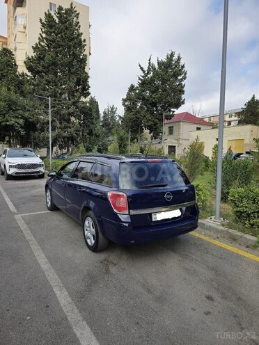 Opel Astra 2006, 238,000 km - 1.4 l - Bakı
