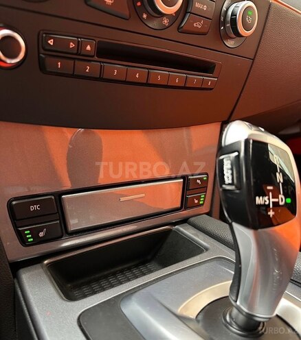 BMW 520 2009, 299,000 km - 2.0 l - Bakı