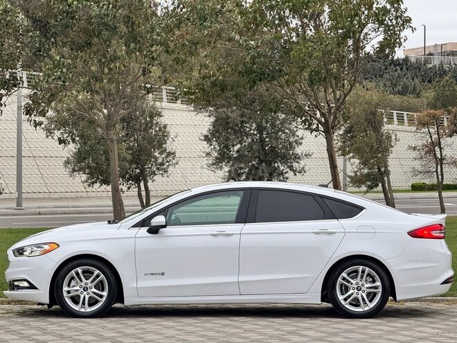 Ford Fusion (North America) 2018, 125,000 km - 2.0 l - Bakı