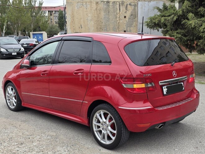 Mercedes B 170 2009, 186,000 km - 1.7 л - Sumqayıt