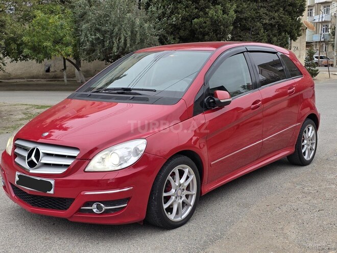 Mercedes B 170 2009, 186,000 km - 1.7 л - Sumqayıt