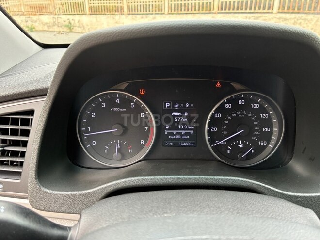 Hyundai Elantra 2016, 163,225 km - 2.0 l - Bakı