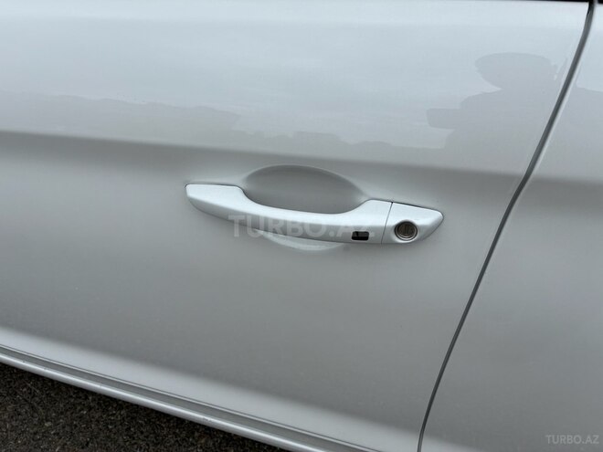 Hyundai Elantra 2016, 163,225 km - 2.0 l - Bakı