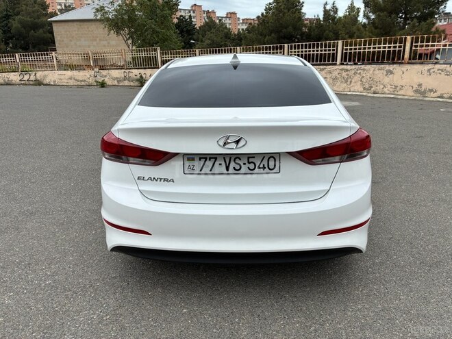 Hyundai Elantra 2016, 163,225 km - 2.0 l - Bakı