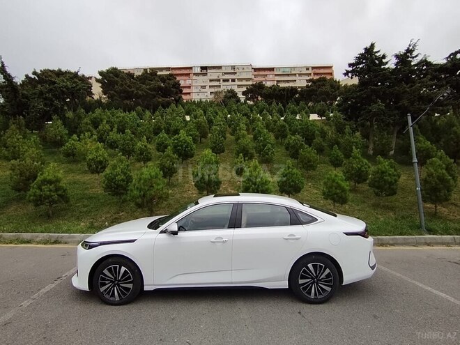 Changan Qiyuan A05 2025, 0 km - 1.5 l - Bakı